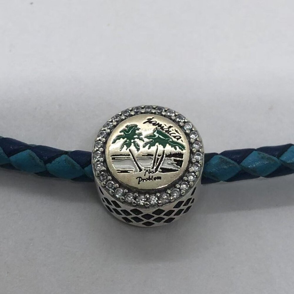 ✨✨Pandora Jamaica Exclusive Bead Charm